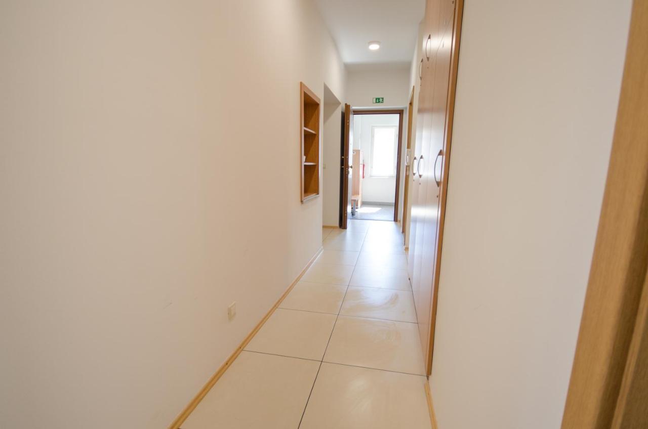 Glinska Rooms Ljubljana Bagian luar foto