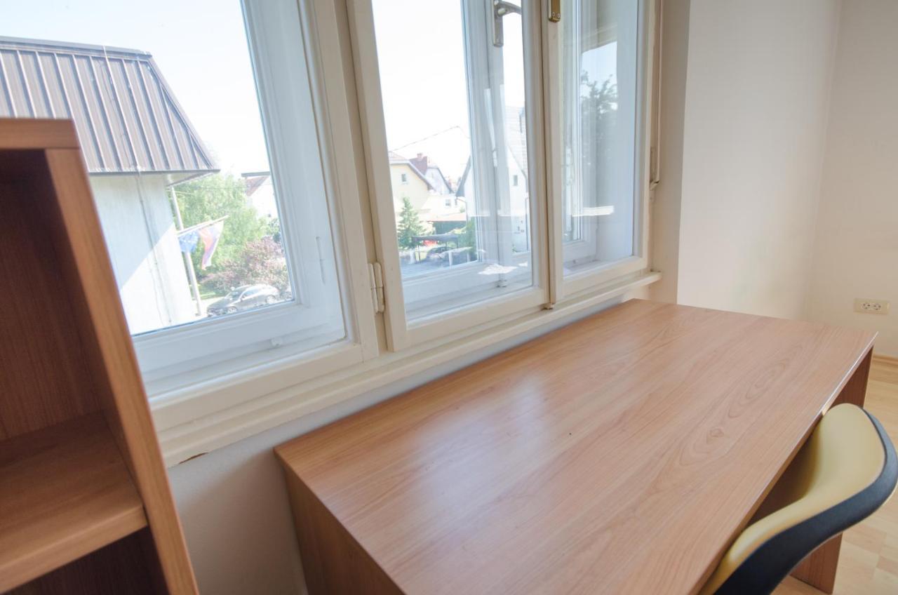 Glinska Rooms Ljubljana Bagian luar foto
